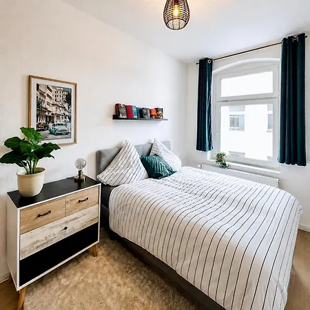 Casa Cozy Gruppen, Familien & Geschaeftsreisende Apartman Magdeburg